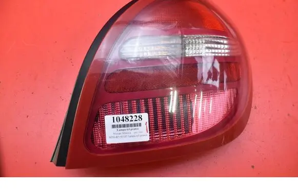 Nissan Almera Tino Rear/tail lights 236876
