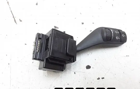 Ford Focus Other switches/knobs/shifts 17d346b