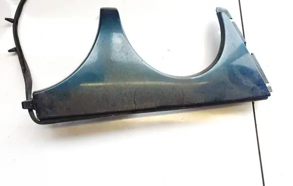 Mercedes-Benz E W210 Under headlight/headlamp trim 2108200212RE
