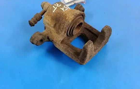 Rear brake caliper