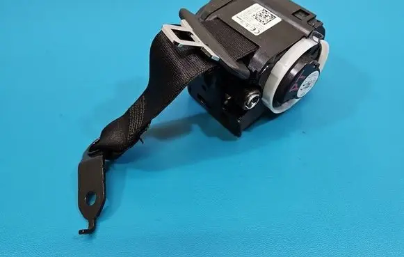 BMW iX1 Rear seatbelt 652784000E IMPRK1573526