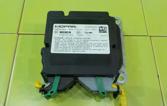 Fiat Doblo Airbag control unit/module 0285012409 XP103