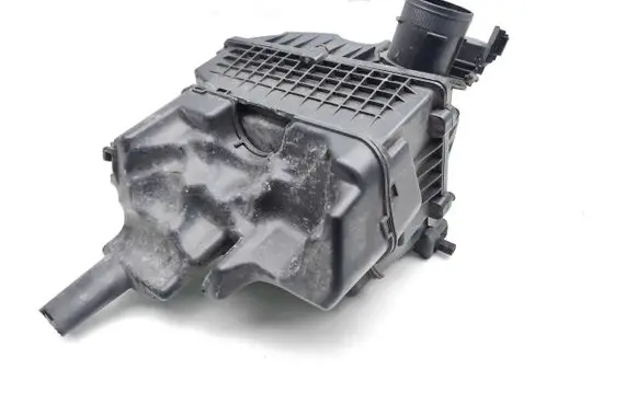 Peugeot 3008 II Air filter box 9676423480 9662635680 AFH6038