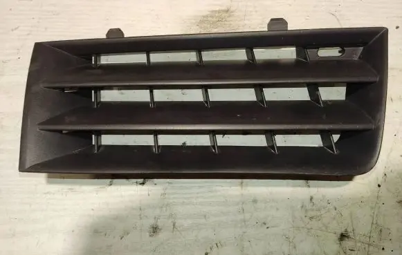 Renault Megane II Front bumper lower grill 8200114157 200157