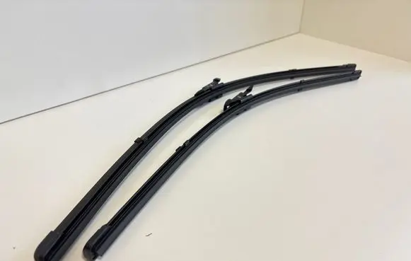Mercedes-Benz S W222 Headlight wiper blade set A2228201345