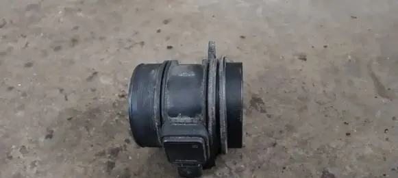 Volvo V50 Mass air flow meter 9645948980