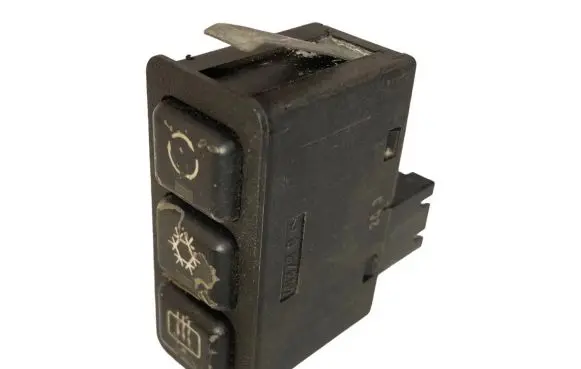 BMW 5 E34 Windscreen/window heater switch 1391764 61311391764