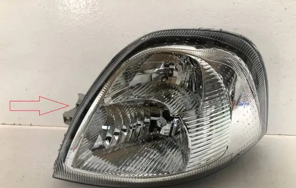 Renault Master II Headlight/headlamp 8200163165 8200163516