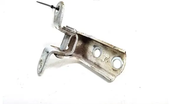 Toyota Hilux (AN10, AN20, AN30) Rear door lower hinge 68780-02020