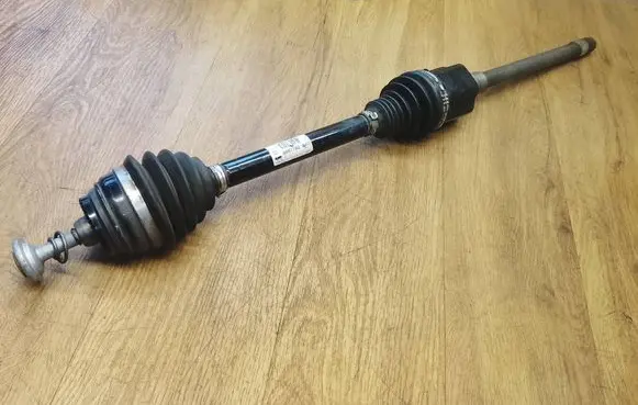BMW X3 G01 Front driveshaft 8687782 250130887