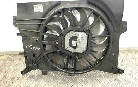 Volvo V70 Radiator cooling fan shroud 30741144 0130706838