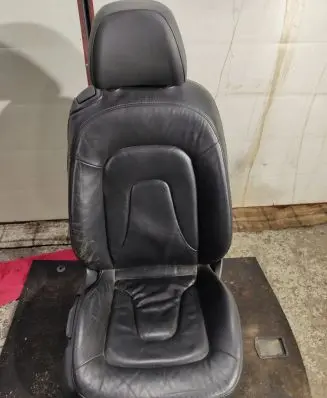Audi A5 8T 8F Front driver seat 8T0971365