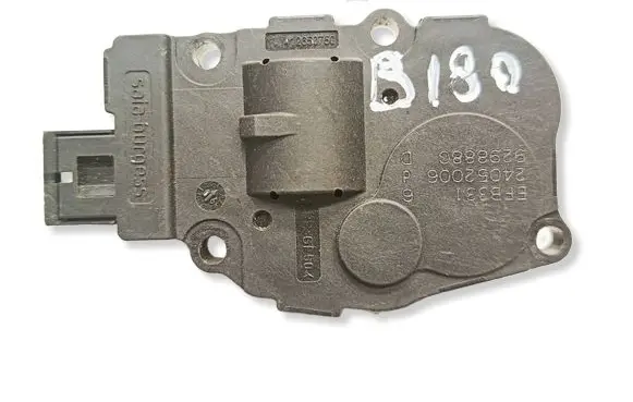 Mercedes-Benz B W245 Air flap motor/actuator 929888G 24052006 EB331