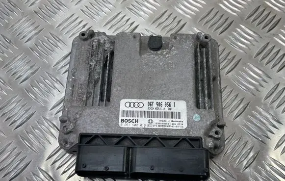 Audi A3 S3 8P Engine control unit/module 06F906056T 0261S02019
