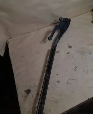 BMW 5 E39 Front wiper blade arm 102087