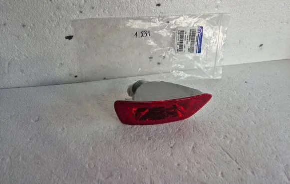 Jeep Grand Cherokee Rear fog light 51138C 53168303 57010717AC