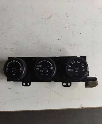 Suzuki Grand Vitara I Climate control unit 9561054J21 5037221514