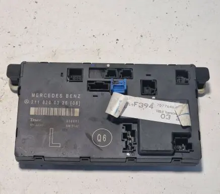 Mercedes-Benz E W211 Door control unit/module 2118200326 356801
