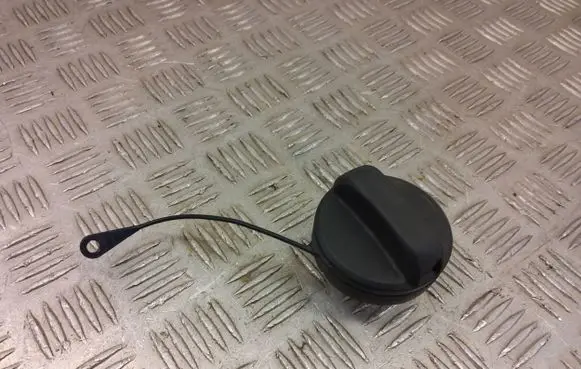 Suzuki SX4 S-Cross Fuel tank filler cap 3aa201553