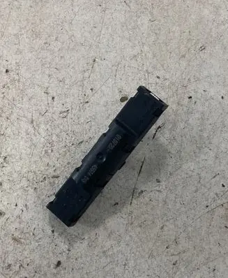 Skoda Superb B8 (3V) Aerial antenna amplifier 5N0035570