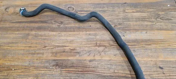 BMW 3 E46 Engine coolant pipe/hose 6912449