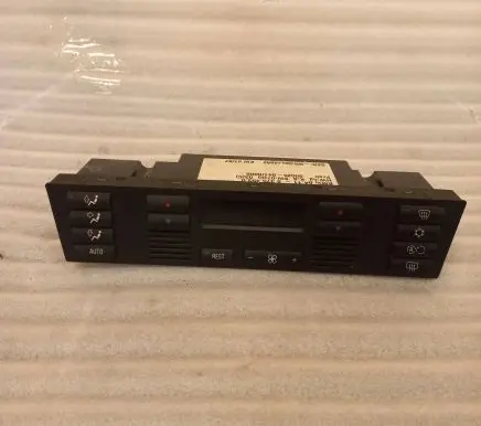BMW 5 E39 Climate control unit 8375453