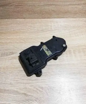 Mazda 6 Tailgate boot lock/latch motor MAZDA6