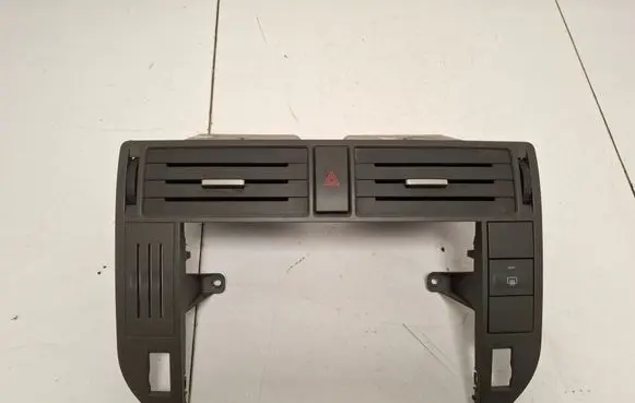 Ford C-MAX I Dash center air vent grill 3M51R014L21A0 3M5118522EBW 3M51R014L21B0