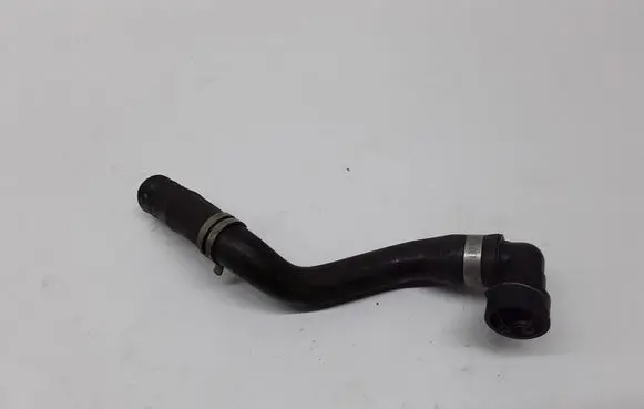 Ford Mondeo MK IV Engine coolant pipe/hose