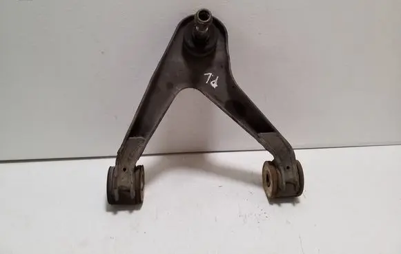 Front lower control arm/wishbone