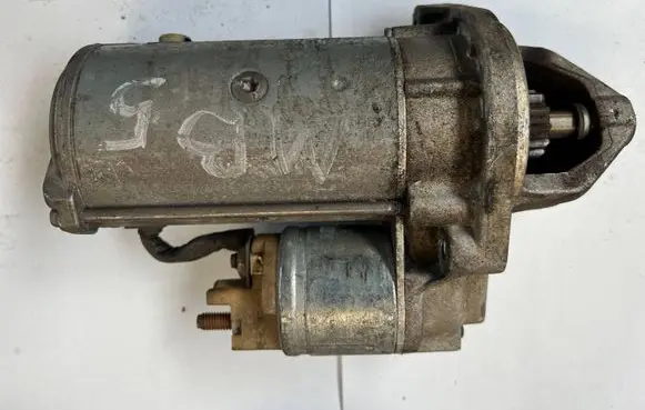 Mercedes-Benz C AMG W203 Starter motor 0051511301 D7R43