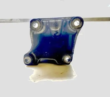 Ford Transit Engine mounting bracket