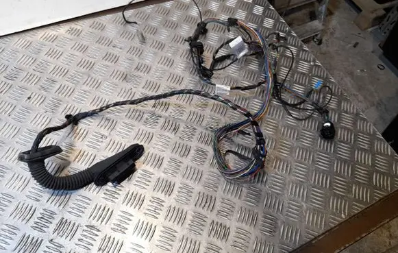 BMW X5 E70 Rear door wiring loom 7184661