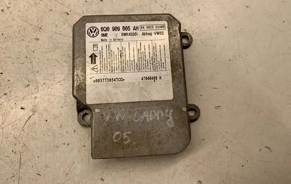 Volkswagen Caddy Airbag control unit/module 6Q0909605AH 5WK43351 04H023S2400