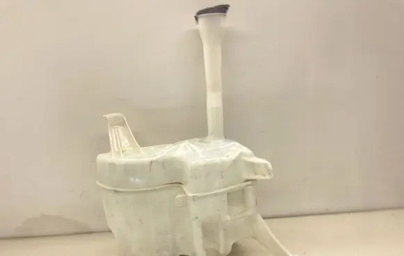 Lexus ES 300h Windshield washer fluid reservoir/tank 8531533460 8533047010