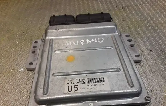 Nissan Murano Z50 Engine control unit/module MEC63680