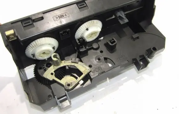 Peugeot 406 Climate control unit 652550