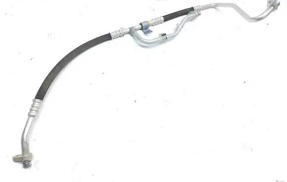 Renault Kangoo II Air conditioning (A/C) pipe/hose 924102476R R1234