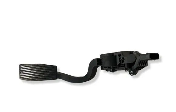 Opel Combo D Accelerator throttle pedal 51831864