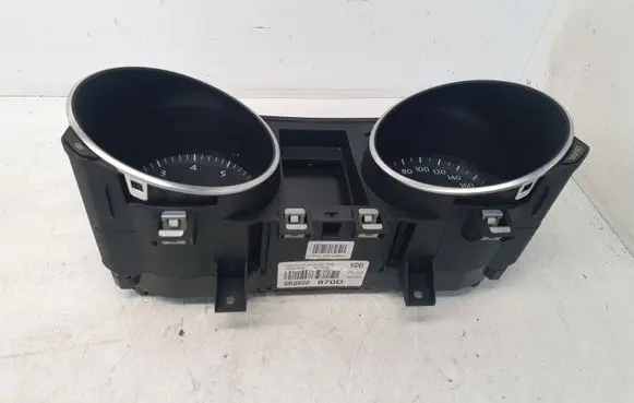 Volkswagen Golf VI Speedometer (instrument cluster) 5K0920870D