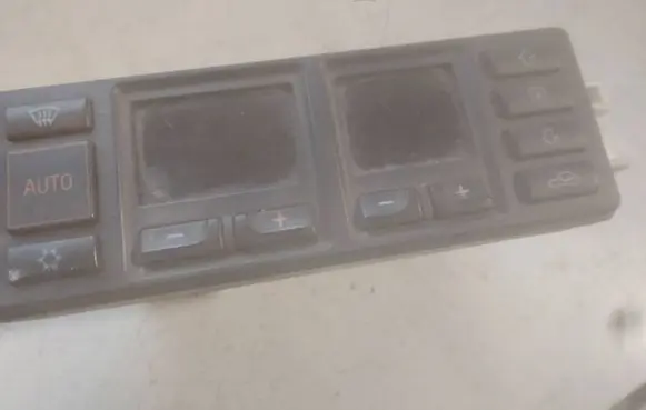 Audi A3 S3 8L Climate control unit A31966