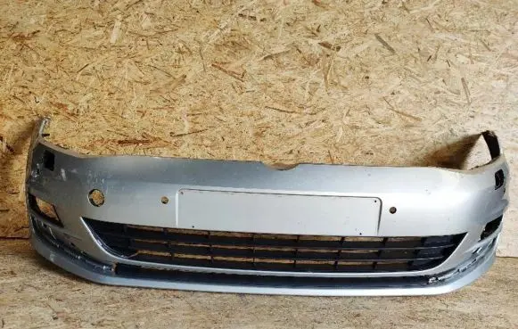 Volkswagen Golf VII Front bumper 5G0807221