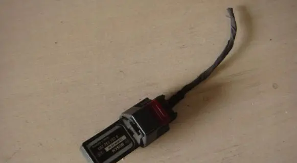 Hyundai i30 Air pressure sensor 0261230205