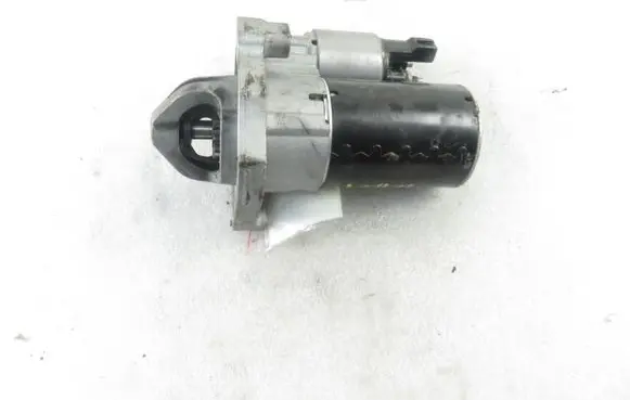 Peugeot 5008 Starter motor 96740772