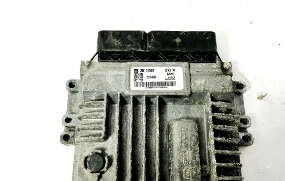 Chevrolet Captiva Engine control unit/module 25190507 28376848 25184894