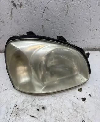 Hyundai Santa Fe Headlight/headlamp