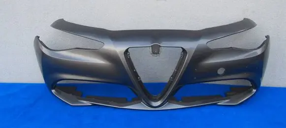 Alfa Romeo Giulia Front bumper 50567734
