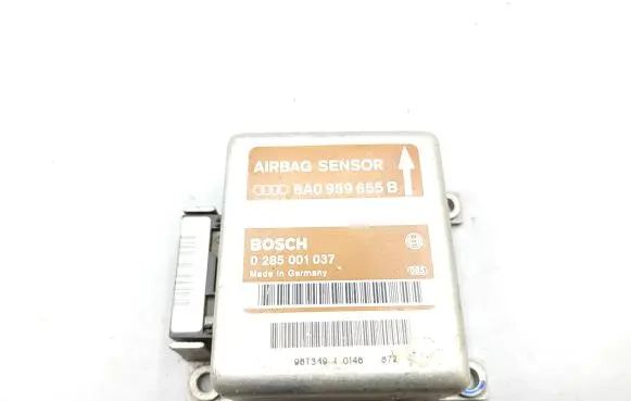 Audi A6 S6 C4 4A Airbag control unit/module 8A0959655B 0285001037