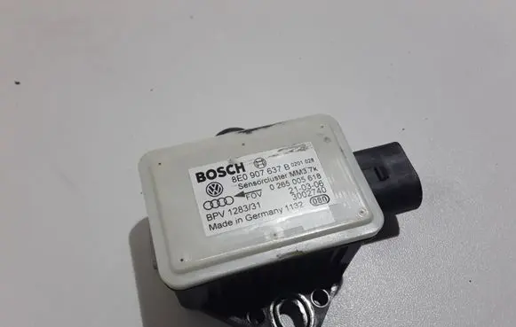 Audi A4 S4 B7 8E 8H ESP acceleration yaw rate sensor 8E0907637B 0265005618