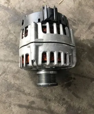 Audi Q5 SQ5 Generator/alternator 2223520491